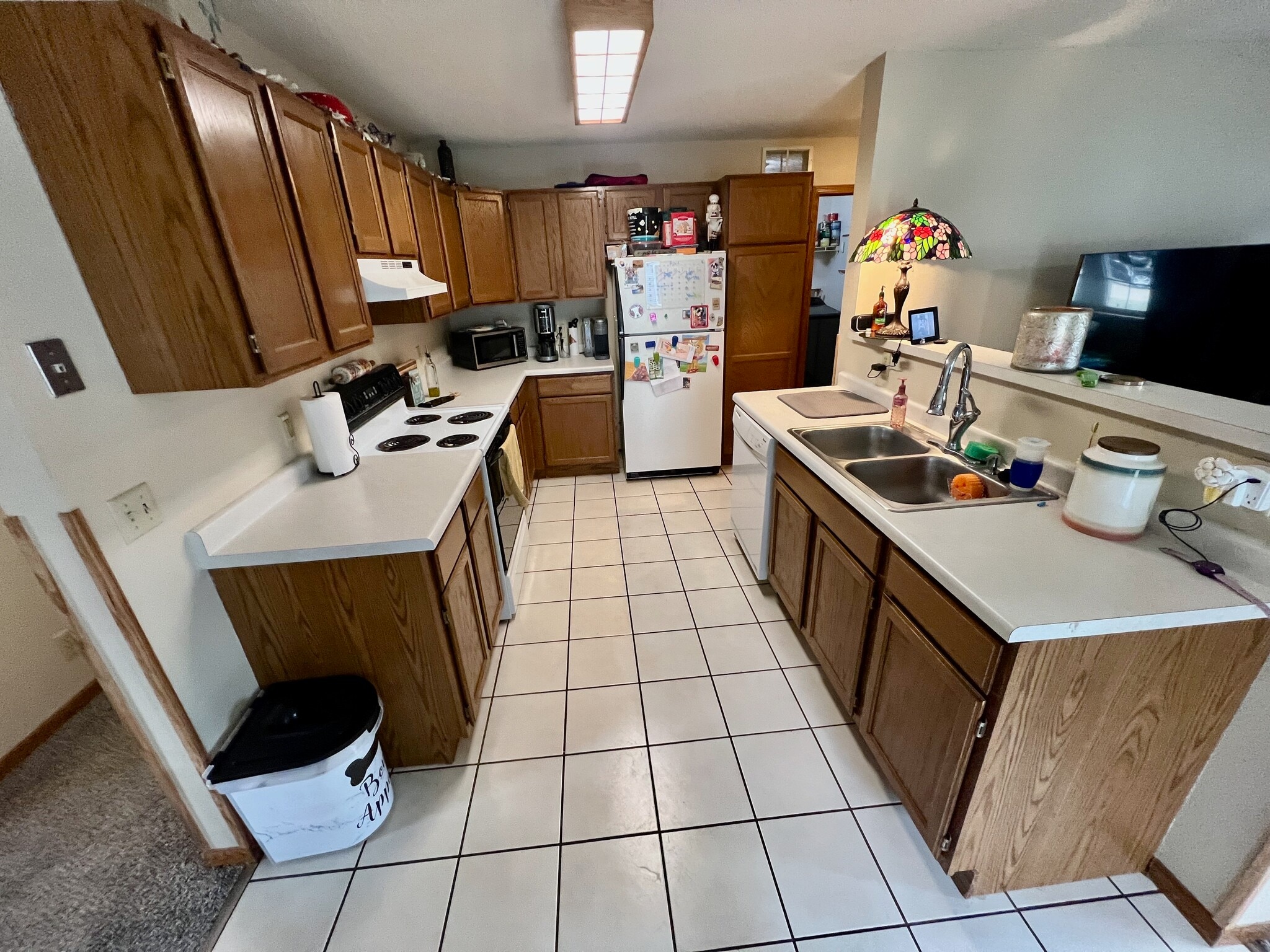 Building Photo - 2209 Melanie Ln