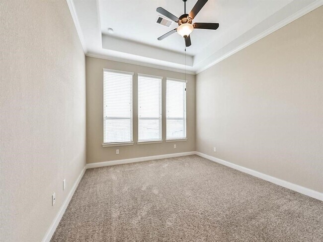 Building Photo - 21918 Avalon Queen Dr