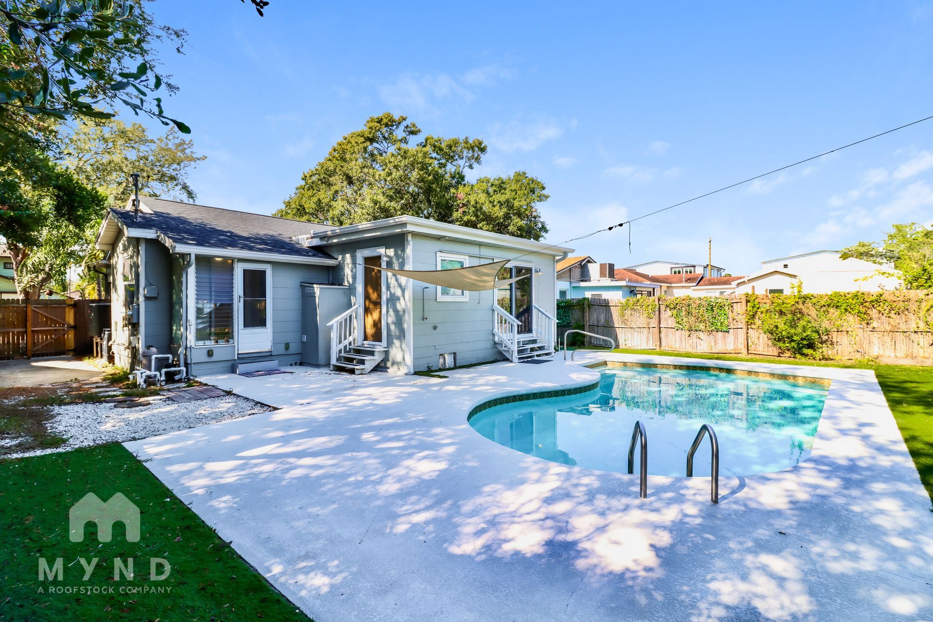 Building Photo - 3301 Yale St N