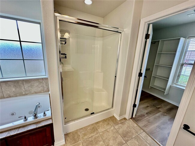 Building Photo - 441 Sorrento Dr
