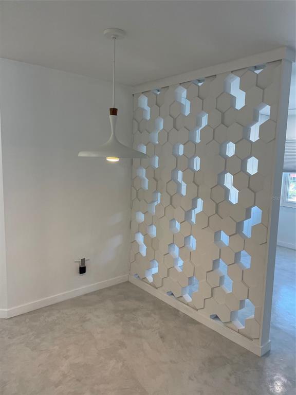 Building Photo - 224 6th Ave N