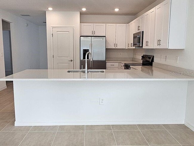 Building Photo - 5724 Le Marin Wy