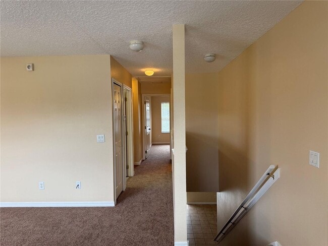 Building Photo - Modern Upgrade Home in Debary