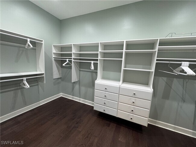 Building Photo - 9470 Galliano Ter