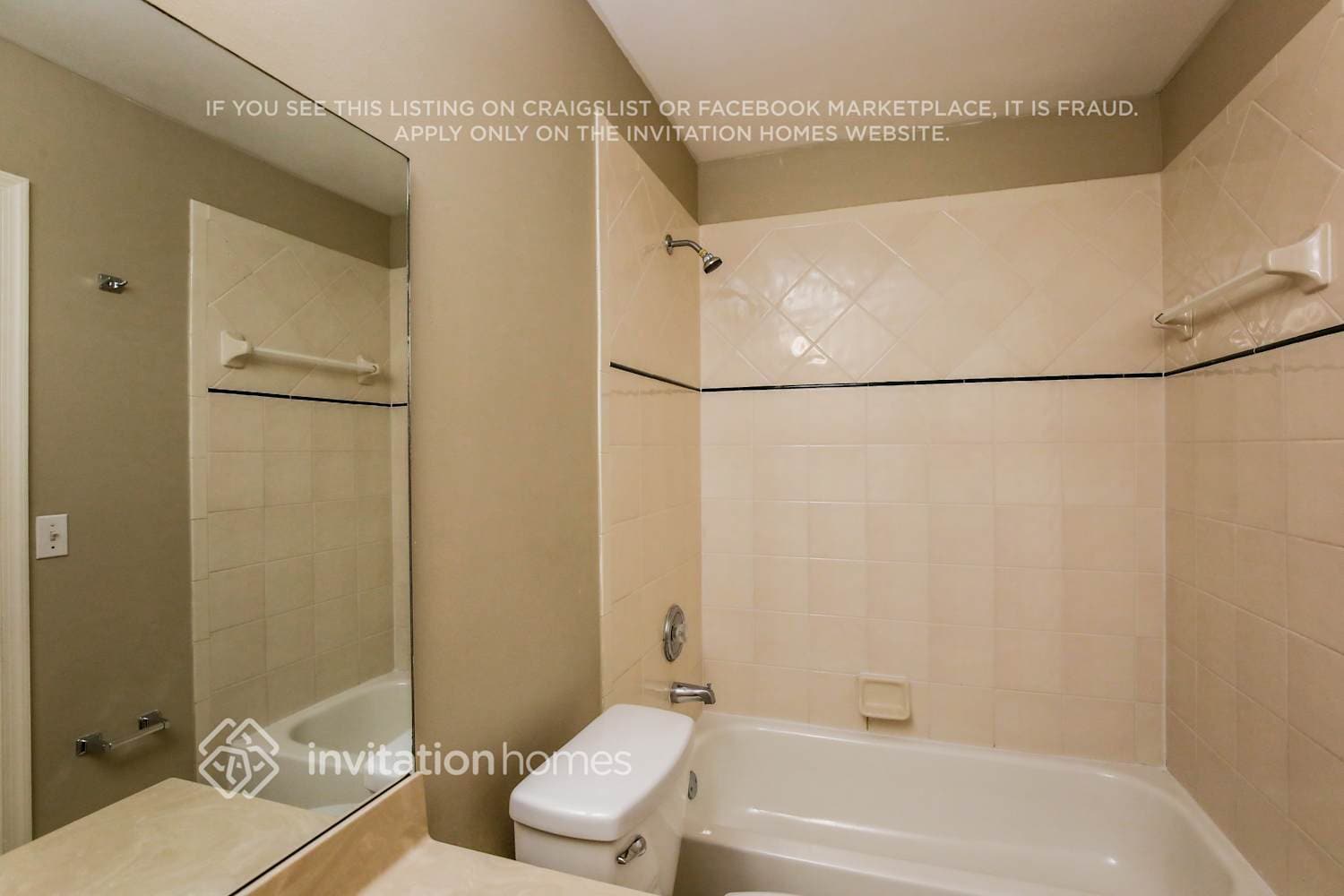 Building Photo - 7594 Oak Grove Cir