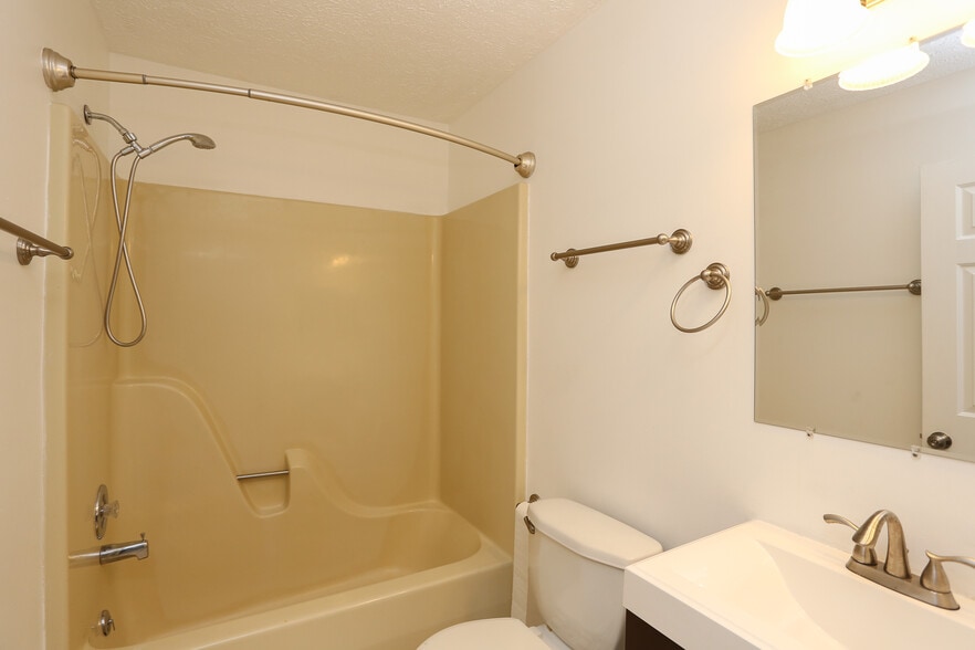 1st Floor Bath - 7817 Camp Rd