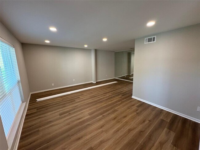 Building Photo - 14343 Lost Meadow Ln