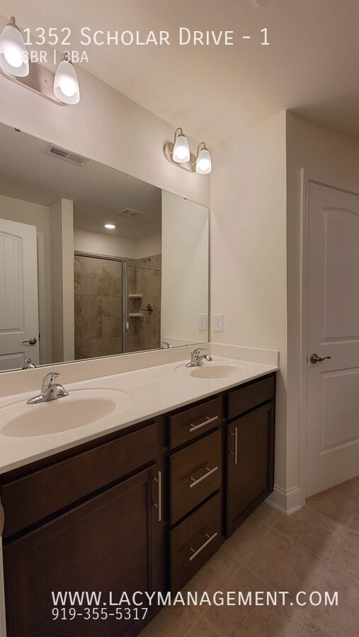 Building Photo - 1352 Scholar Dr