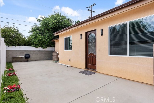 Primary Photo - 17223 Cantlay St