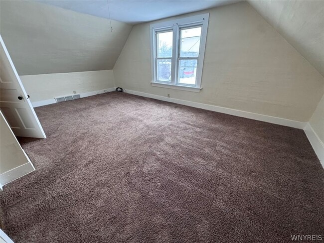 Building Photo - 350 Delaware St