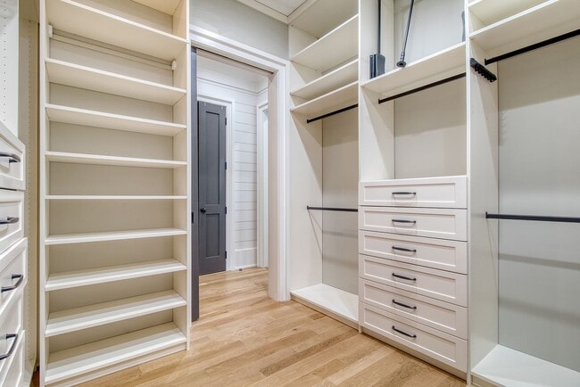 Building Photo - 4 Bedroom 4.5 Bath Home in Dunes West - Mt...
