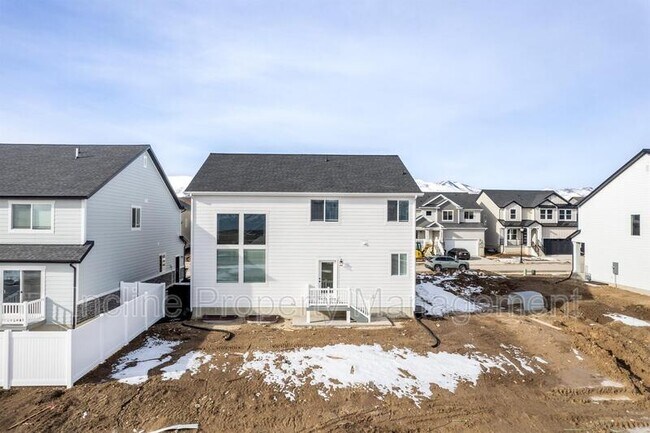 Building Photo - 12329 Boggs Wy