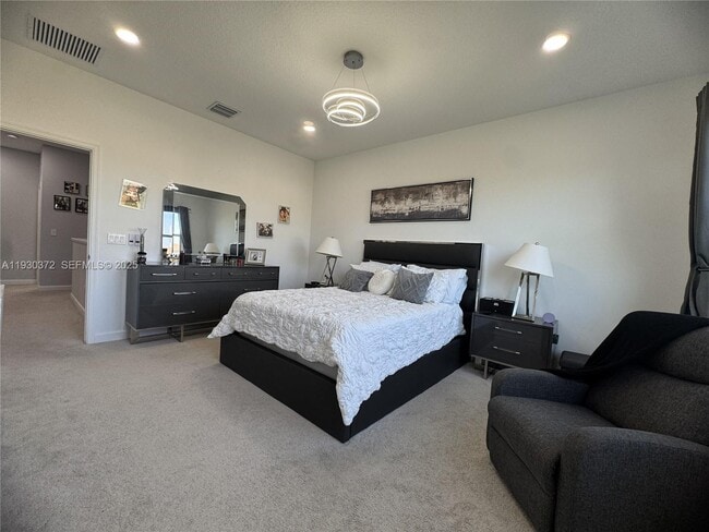 Building Photo - 4862 Navali Dr