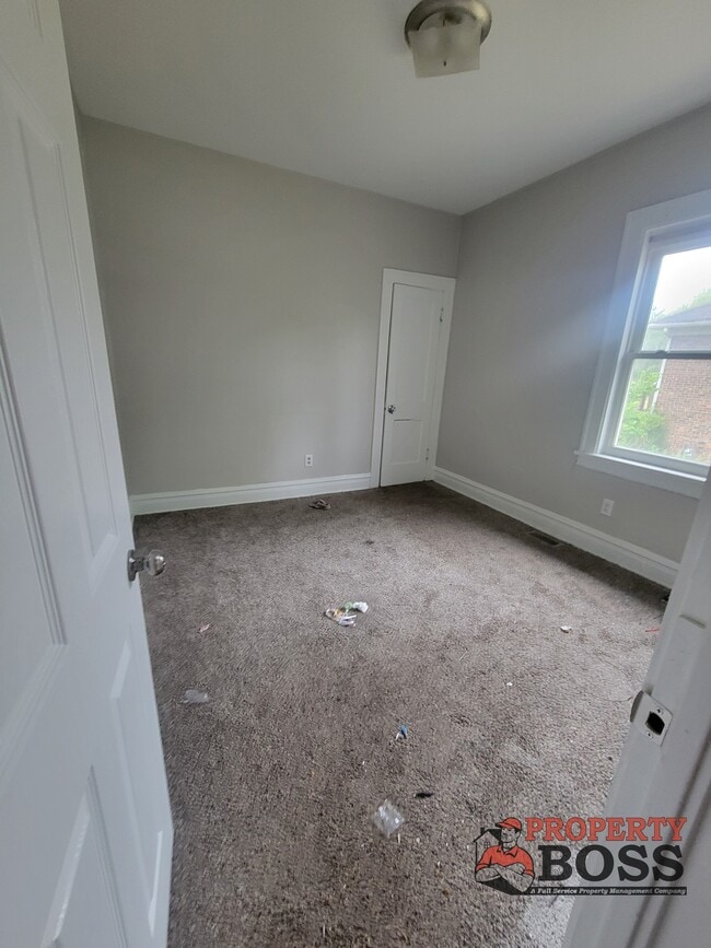 Building Photo - 1052 Harrison St