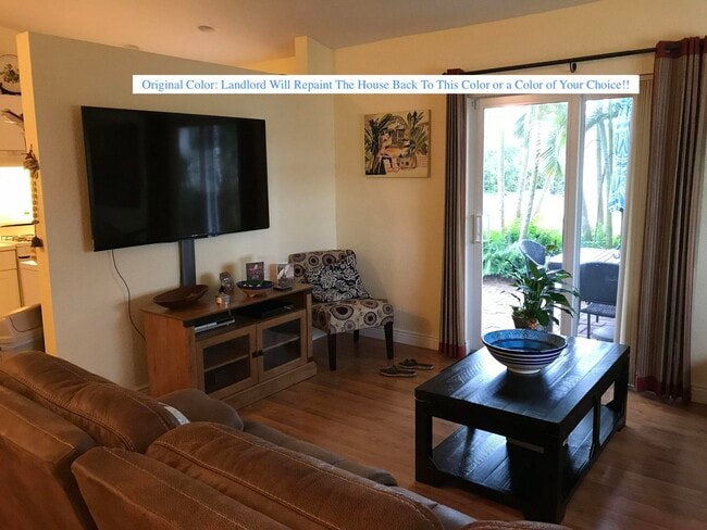 Building Photo - 2122 E Ridge Cir S