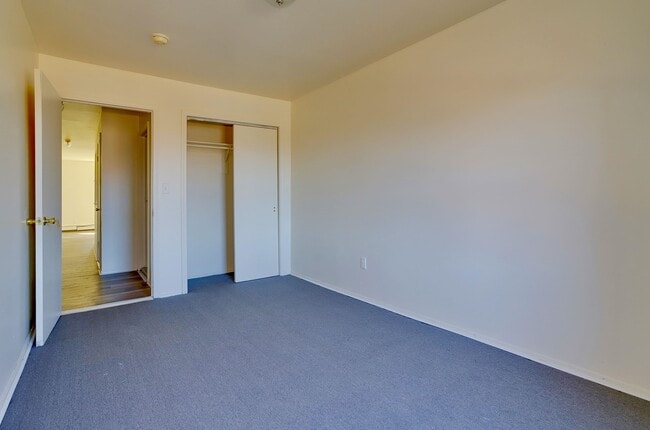 Building Photo - 78 Orient Ave