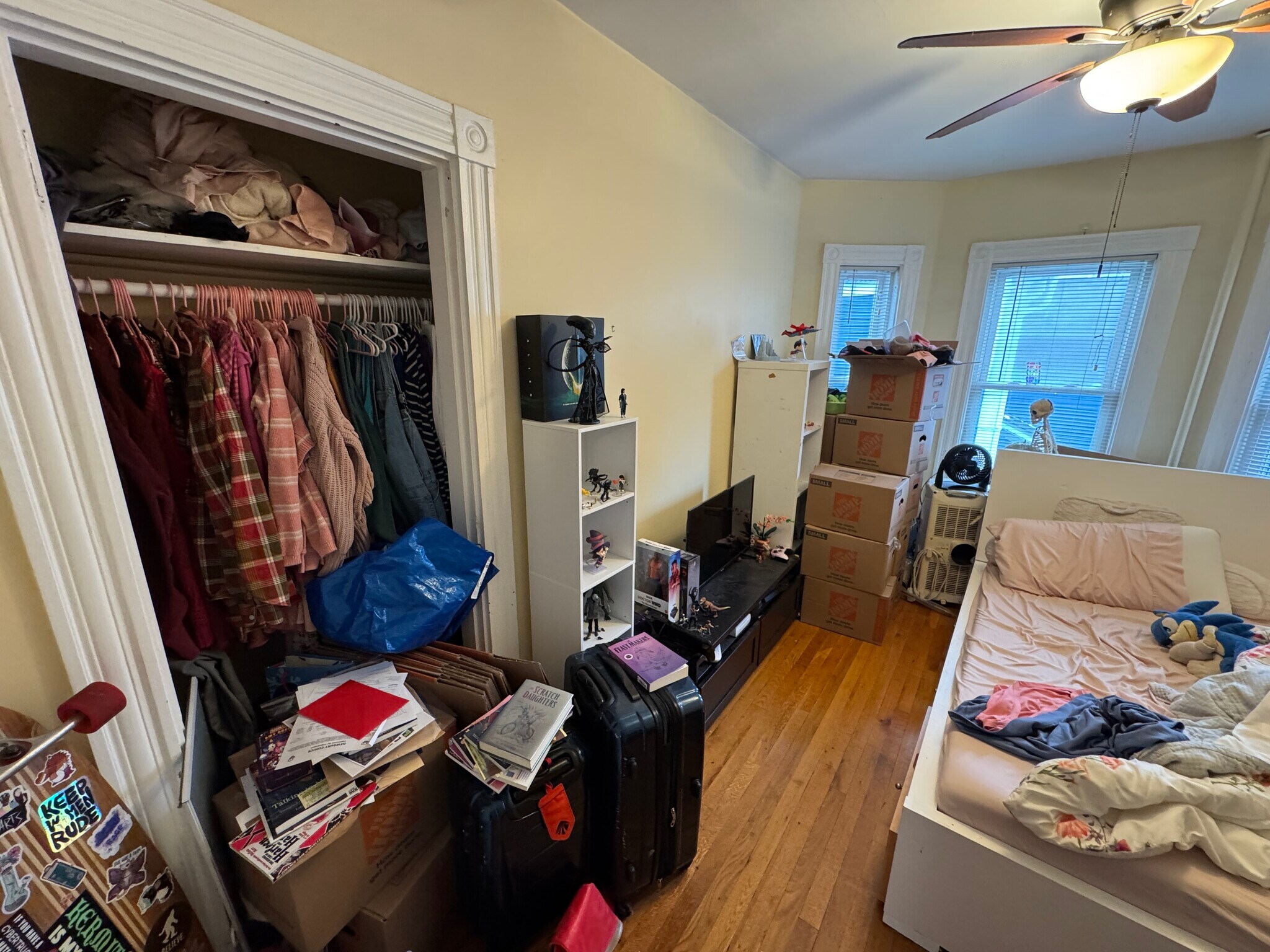 Building Photo - 42 Gorham St