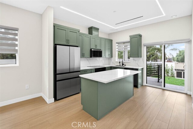 Building Photo - 9943 Provo Ave