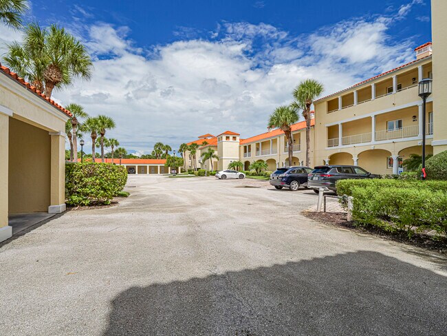 Building Photo - 5060 Harmony Cir