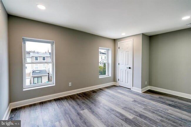 Building Photo - 160 East St