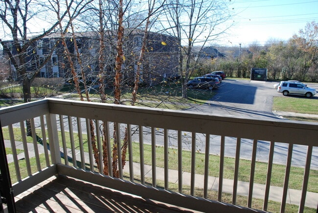Building Photo - 249 W Ct of Shorewood