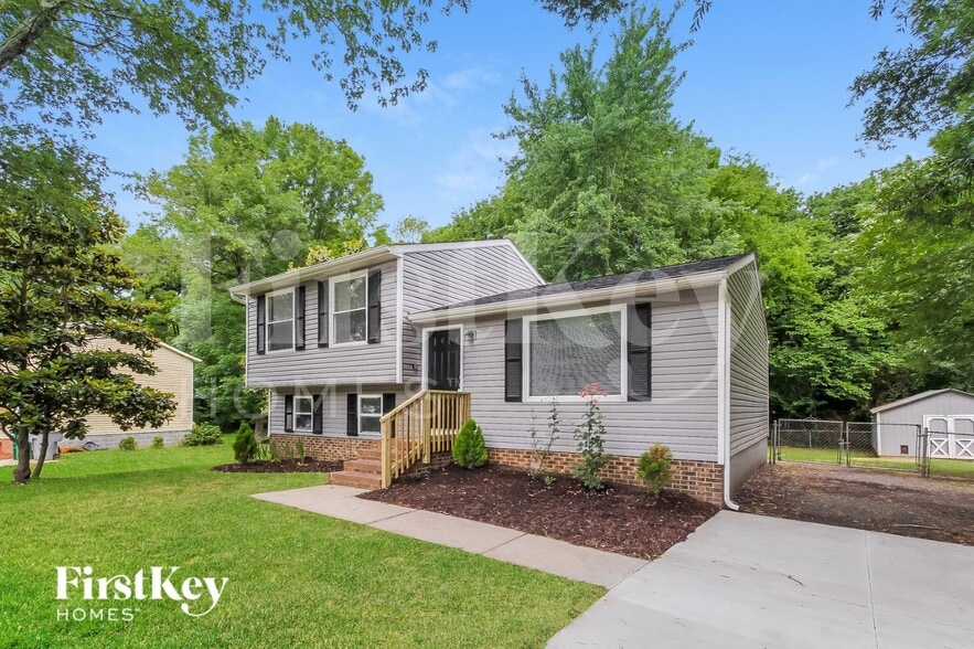 Building Photo - 1916 Rice Planters Rd