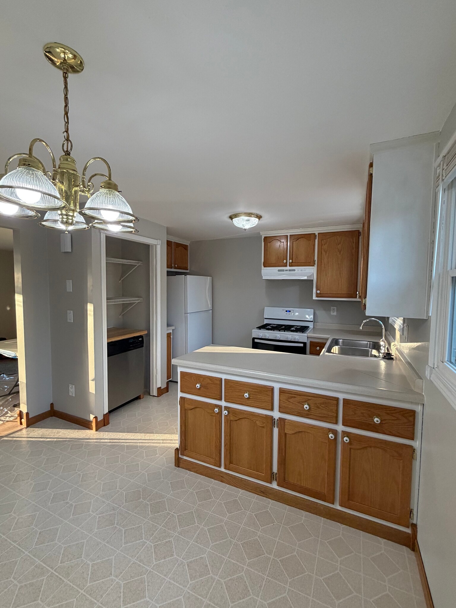 Building Photo - 1261 Lacount Rd