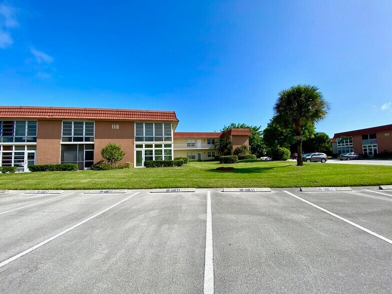 Building Photo - 110 Spring Lake Ct