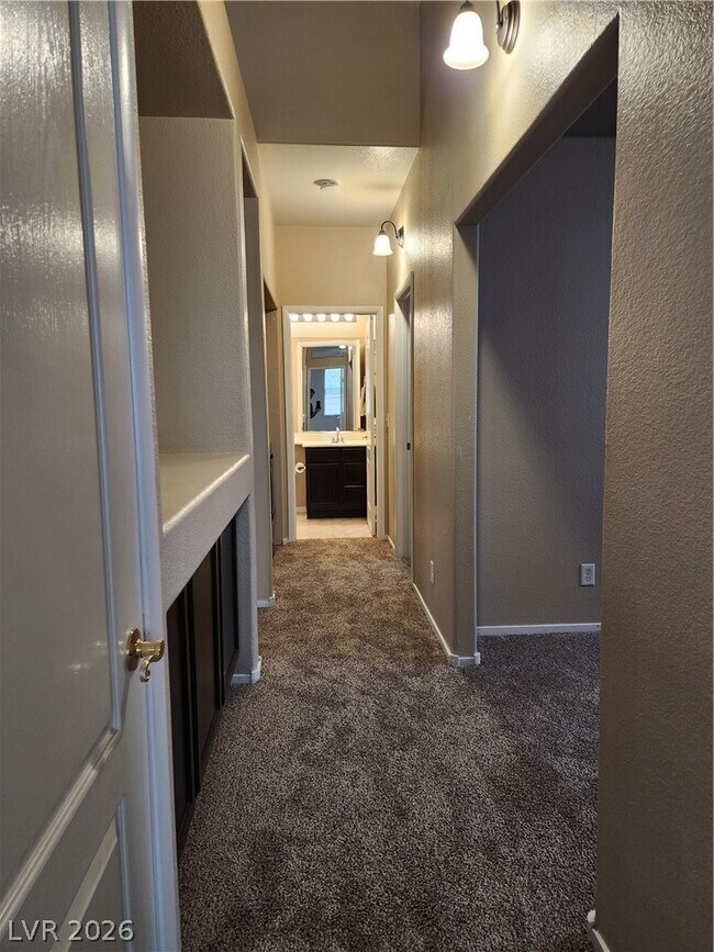 Building Photo - 1862 Windward Ct