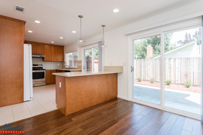 Building Photo - Gorgeous Home | Remodeled | Cupertino Schools