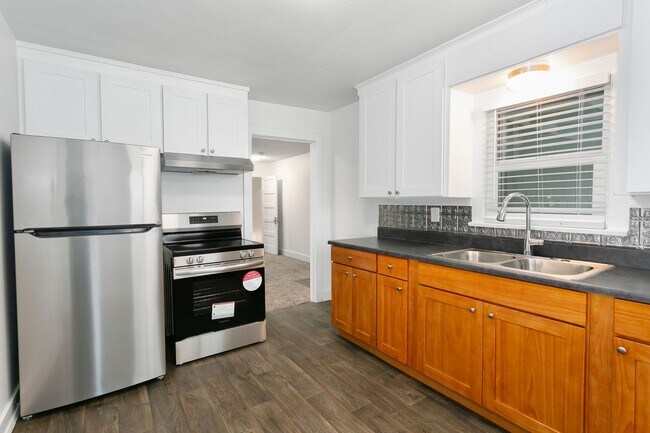 Building Photo - 3572-3574 East F Street