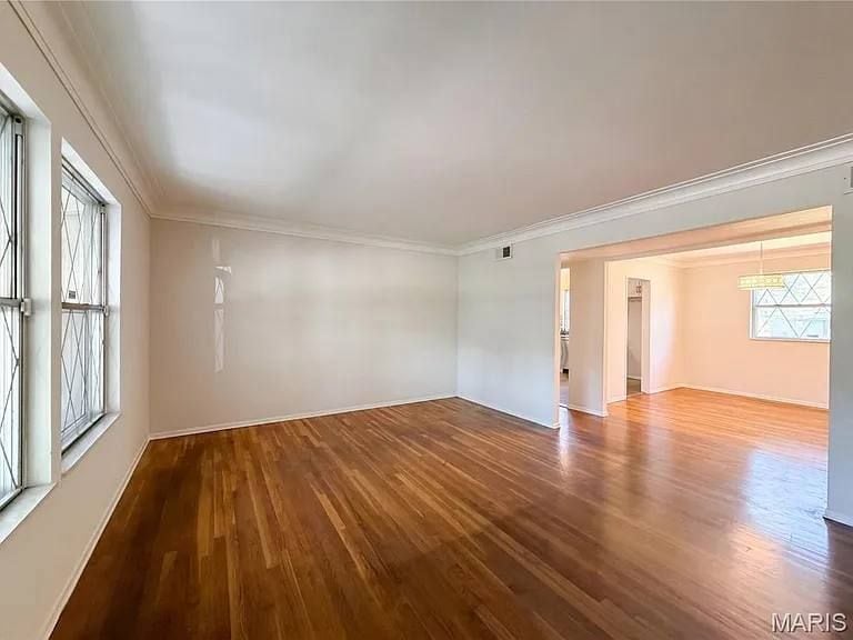 Building Photo - 1321 Petite Dr
