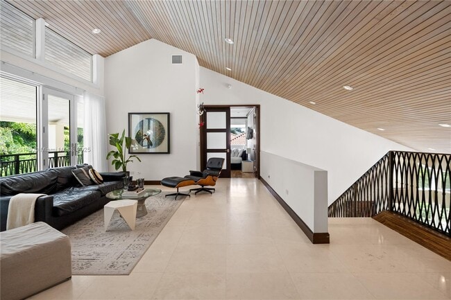 Building Photo - 7141 E Lago Dr