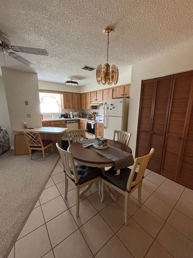 Building Photo - FURNISHED RENTAL IN GATED ORANGE BLOSSOM RANCH