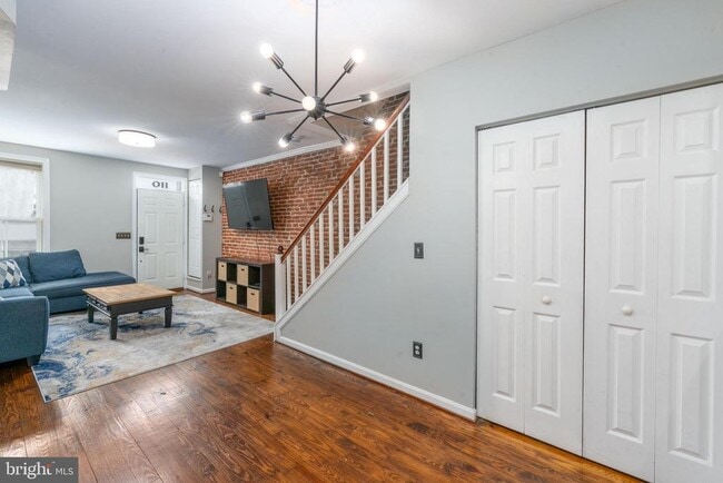 Building Photo - 110 Birckhead St