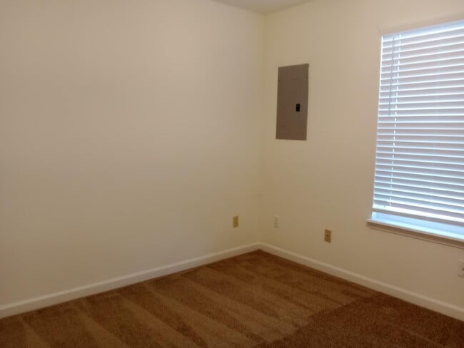 Building Photo - 3506 Delmar Ct