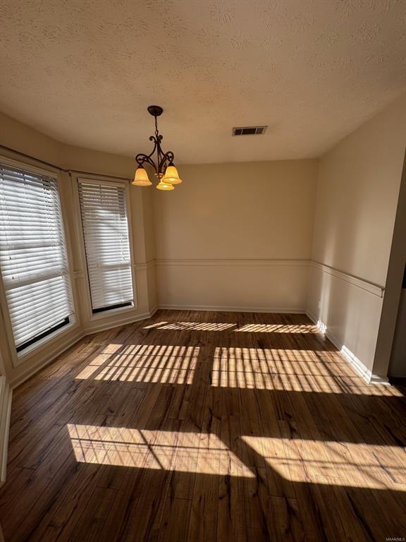 Building Photo - 6897 Brownwood Ln