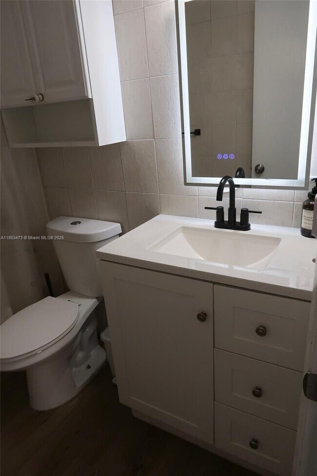 Building Photo - 4530 SW 68th Ct Cir