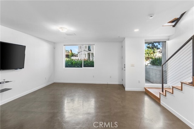 Building Photo - 6566 W 85th Pl