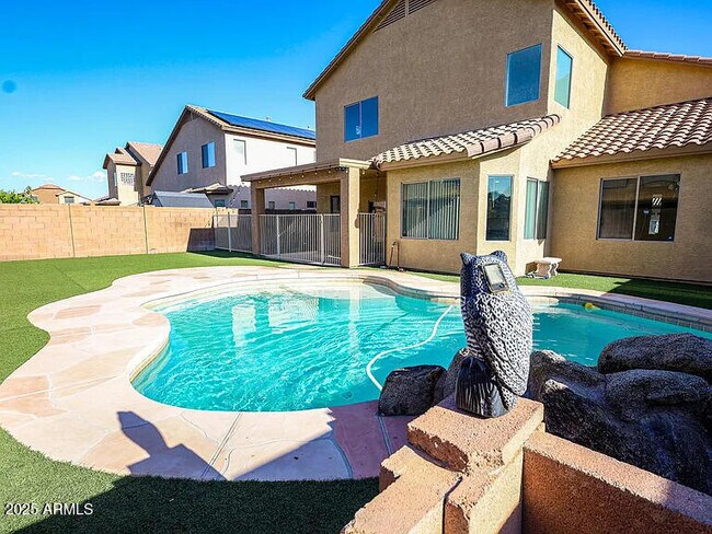 Building Photo - 4618 W Dunbar Dr