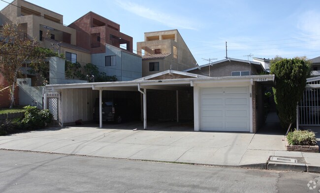 Building Photo - 1057 Euclid Ave