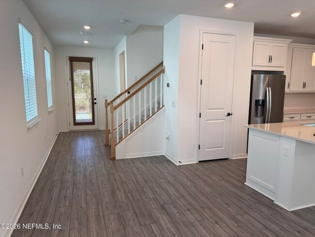 Building Photo - 236 Hawthorn Pk Cir