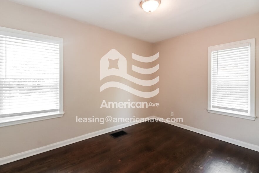 Building Photo - 7859 James A Reed Rd