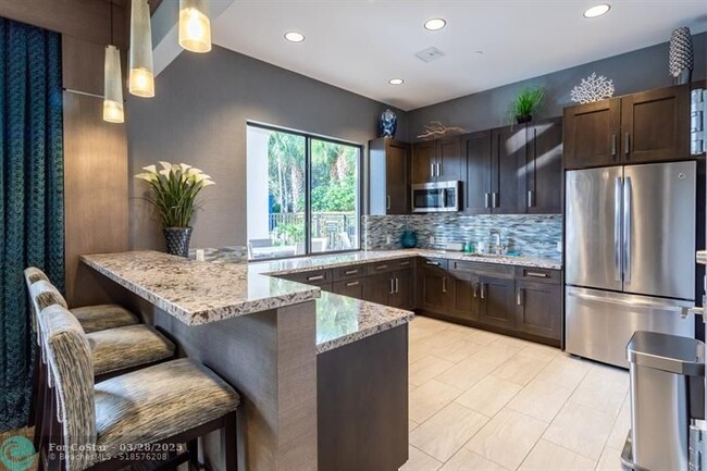 Building Photo - 8127 Rainforest Jasper Ln