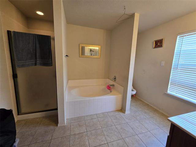 Building Photo - 8417 Star Thistle Dr