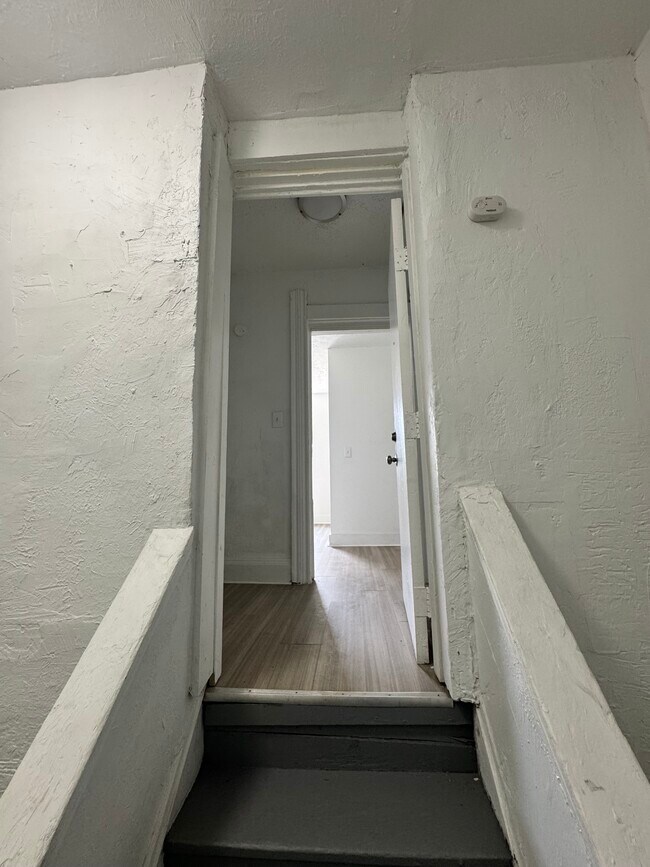 Building Photo - 2195 E 73rd St