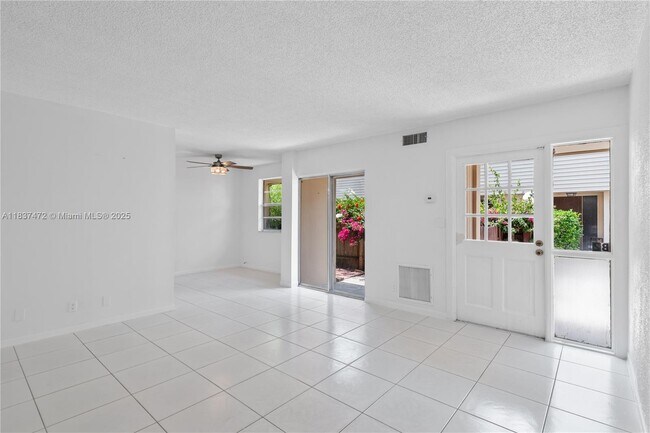 Building Photo - 6603 Winfield Blvd