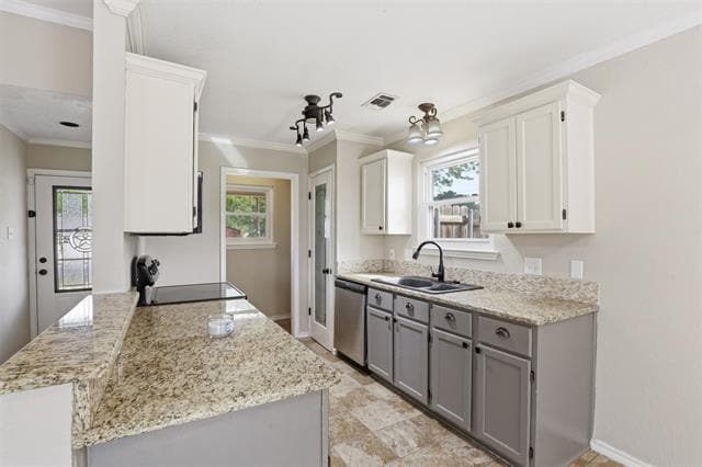 Building Photo - 108 George St