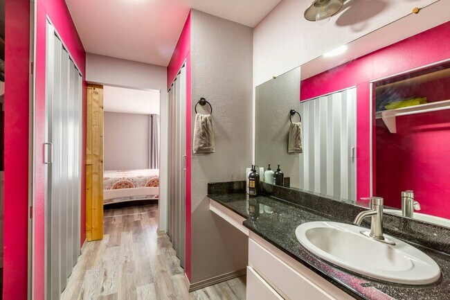 Building Photo - 6780 Friars Rd