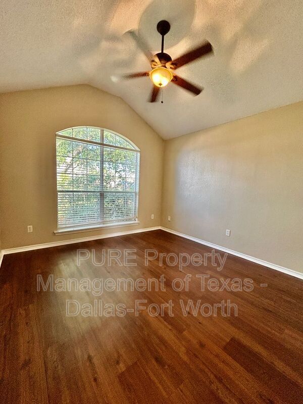 Building Photo - 1714 Ryanfeld Dr